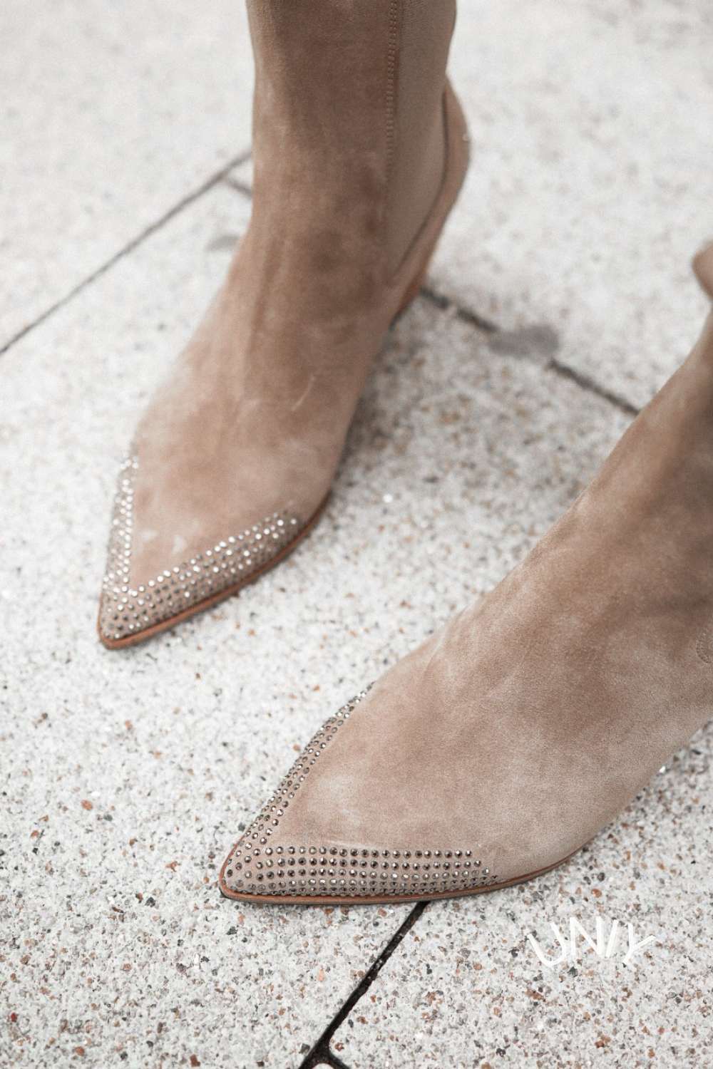 Bottines western en suédine Beige
