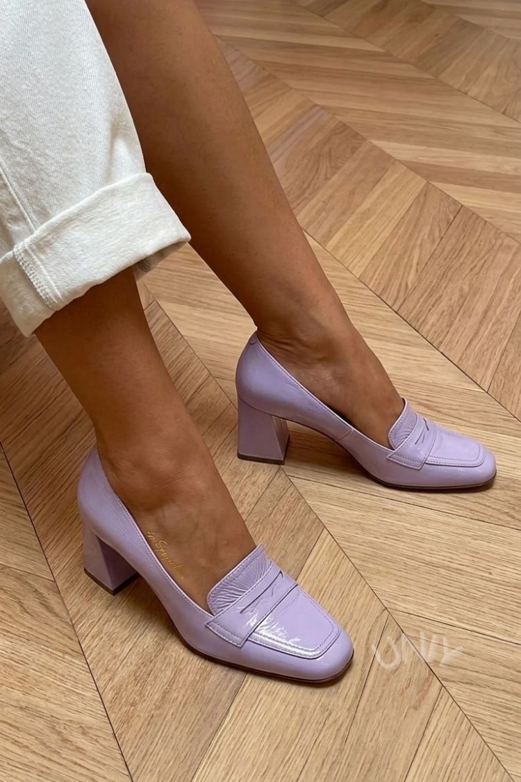 Arlette | Mocassins Vernis Lilas à Talon Bloc