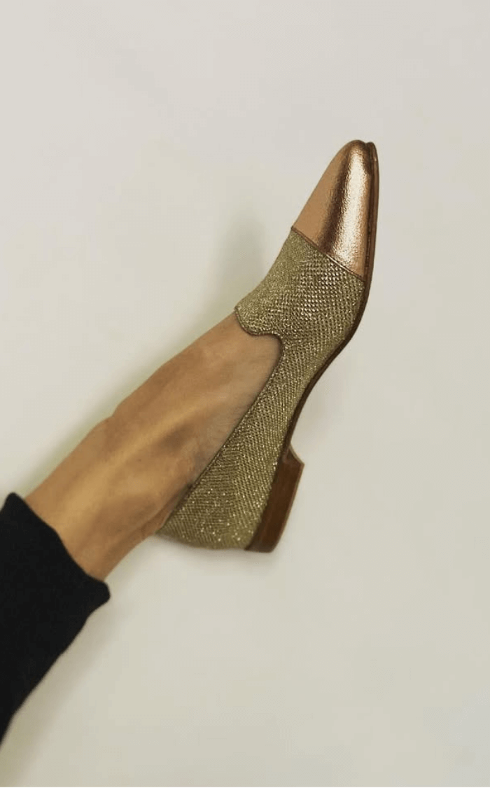 Mocassins pointus festonnés pailletés métallisés Or
