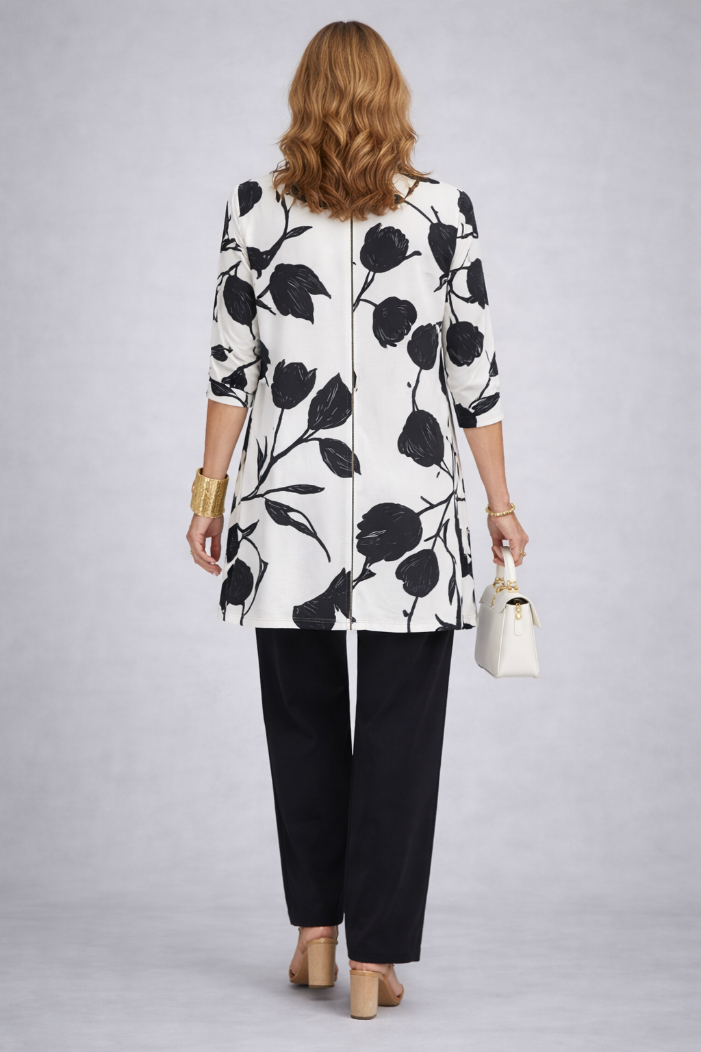 Désirée | Ensemble Trois Pièces Noir et Blanc à Gilet Imprimé Feuilles