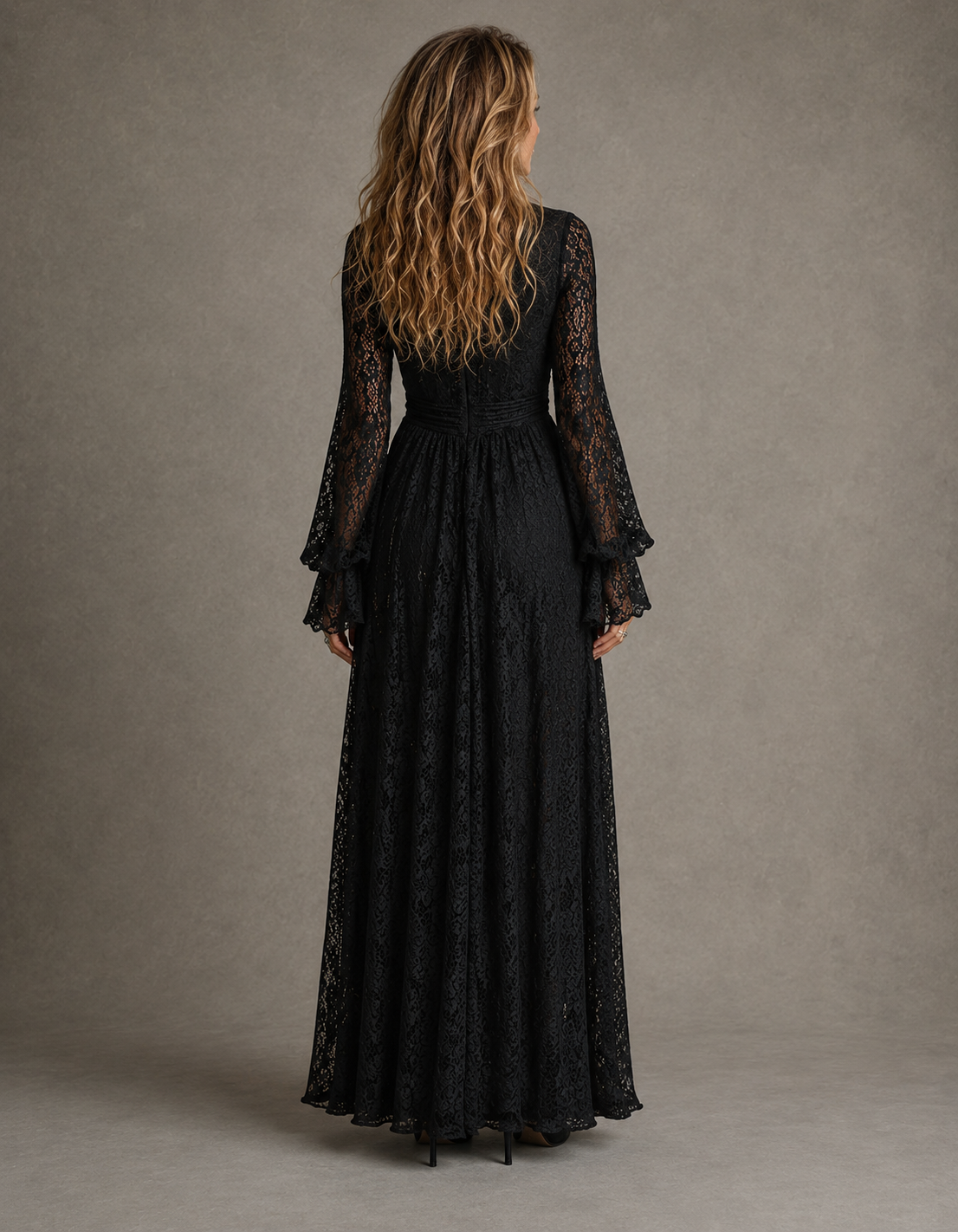 Carlotta | Maxi en Dentelle Col en V