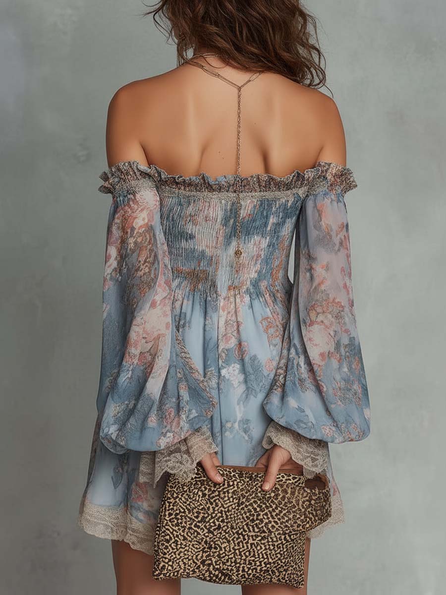Romane | Mini Robe en Mousseline Froncée Épaules Dénudées à Fleurs Romantiques