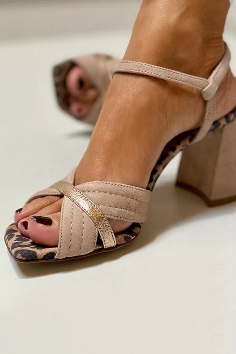Talons larges peep toe patchwork à imprimé léopard Kaki