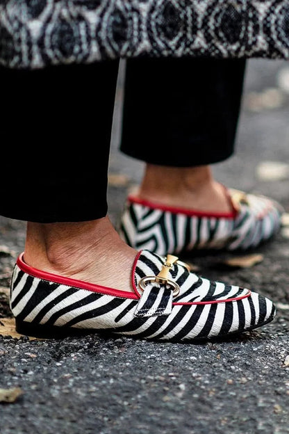 Rose | Mocassins Bout Rond Zébrés à Boucle Métallique