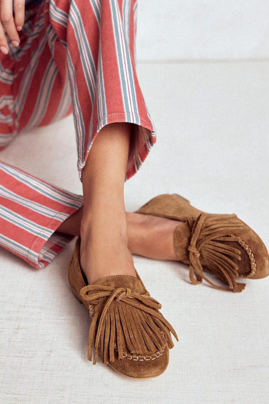 Mocassins Camel unis à bout rond et franges