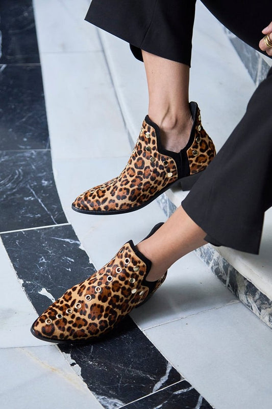 Noémie | Bottines Kaki Léopard Pointues à Œillets