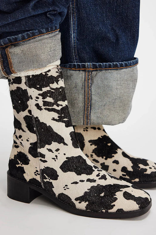 Odette | Bottines Beiges Motif Vache en Suédine Bout Rond