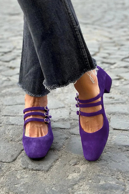 Talons larges Violet à bout carré avec boucle