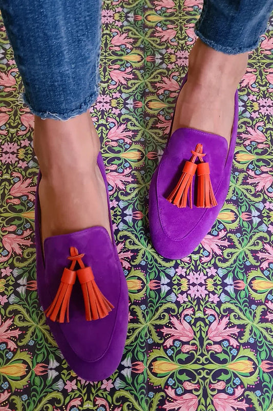 Mocassins Rétro en Suédine Mate à Pompons.