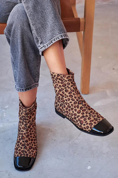 Capucine | Bottines Marron à Bout Carré et Empièces Léopard