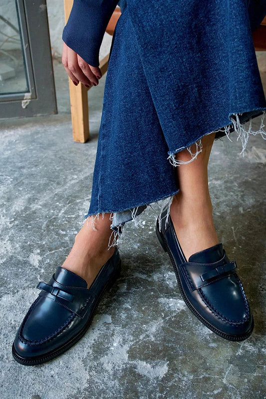Mocassins Bleu Marine à Nœud Décoratif, Design Patchwork et Bout Rond.