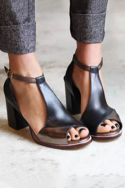Talons larges peep toe patchwork Noir avec bride cheville