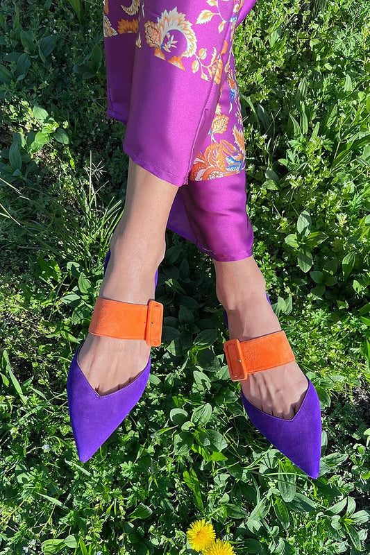 Ballerines Slip-On Colorblock à Bout Pointu et Boucle.