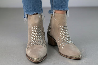 Bottines Grises Effet Daim à Clous, Bout Fin et Talon Épais.
