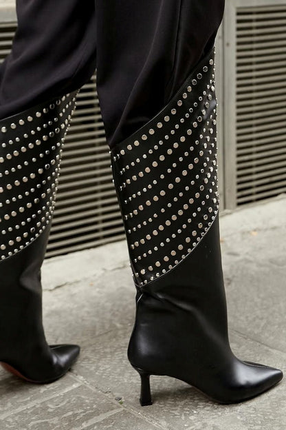 Roxane | Bottines Noires Cloutées Pointues à Talon Mi-Bas