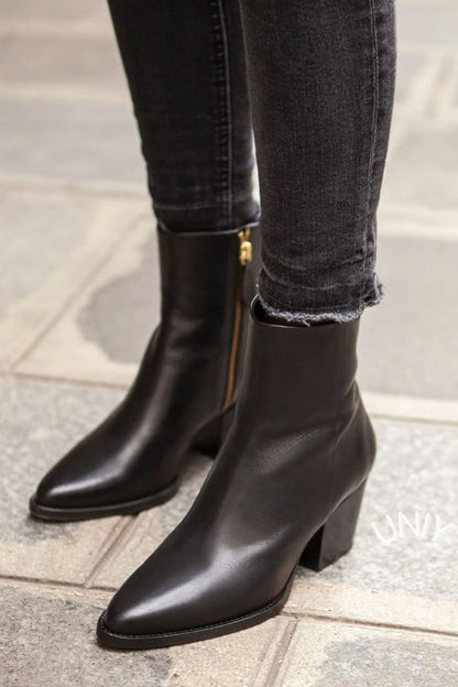 Virginie | Bottines Noires à Talon Bloc et Bout Pointu
