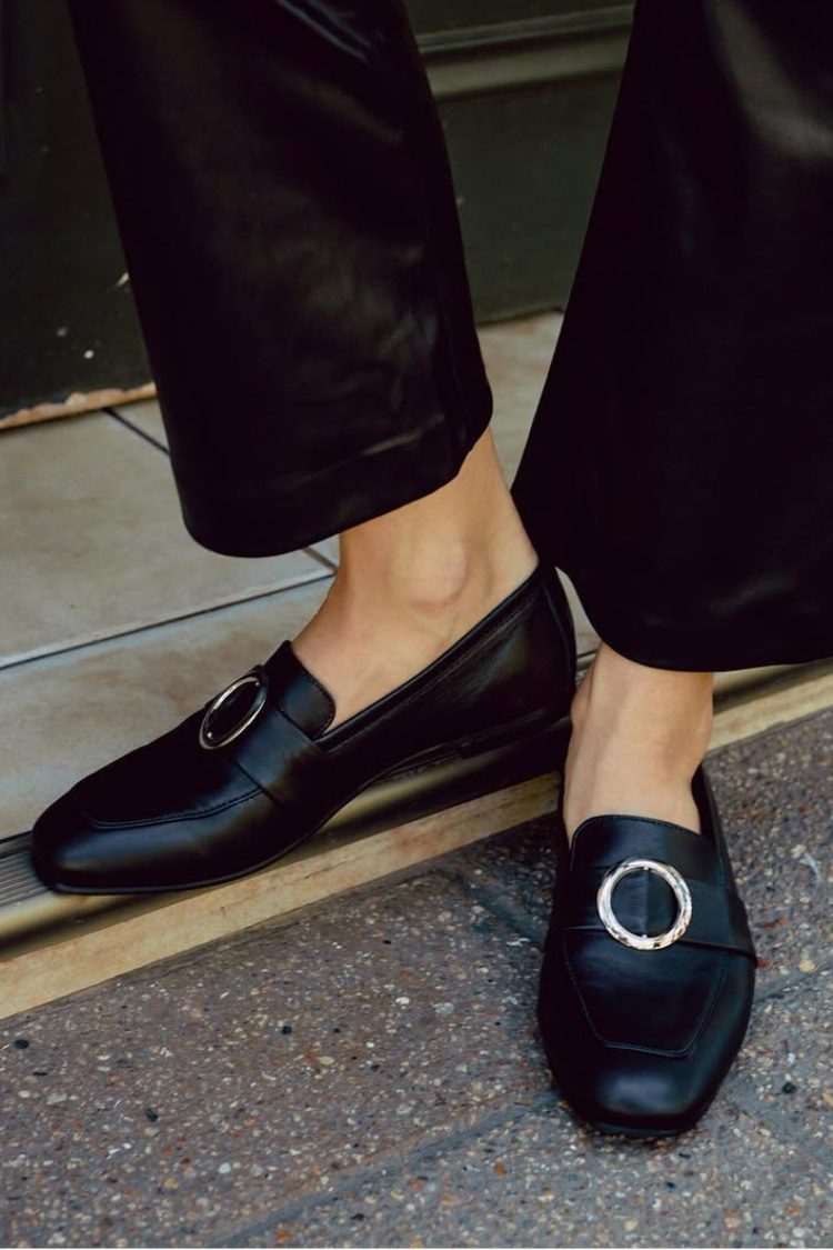 Murielle | Mocassins Noirs Pointus à Anneau et Talon Mi-Haut