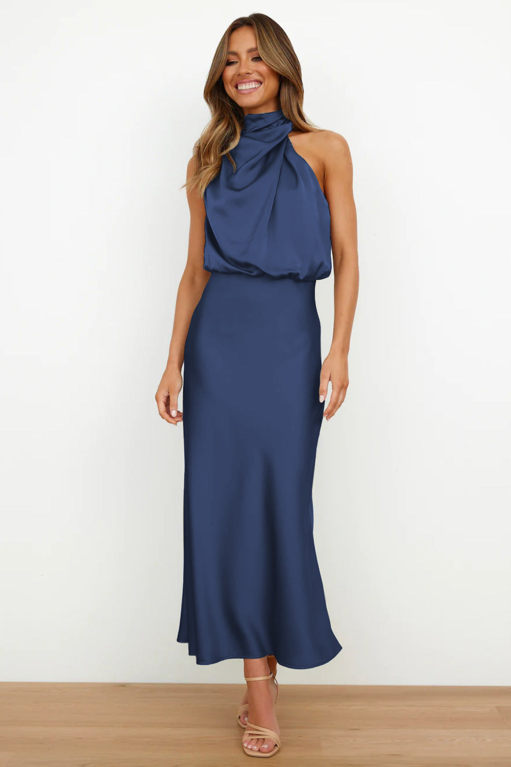 MARIANNA | Robe à encolure américaine