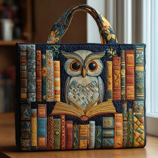 Camilla | Sac Matelassé Hibou Lecteur parmi les Livres Anciens
