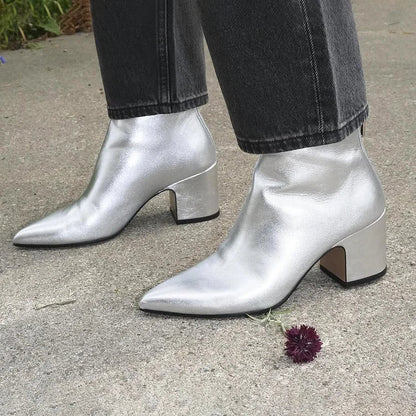 Danièle | Bottes Argentées Pointues à Talon Épais