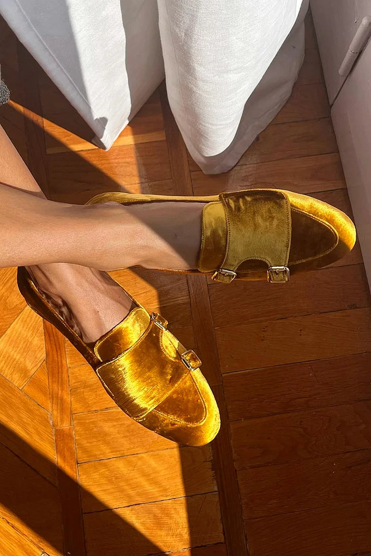 Mocassins slip-on en suédine Jaune avec bride et boucles décoratives