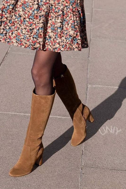 Delphine | Bottes Hautes Camel en Suédine à Talon Bloc