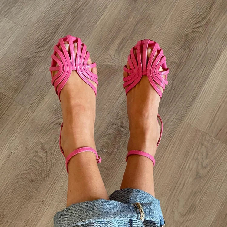 Ballerines unies à découpes et bout rond avec bride cheville