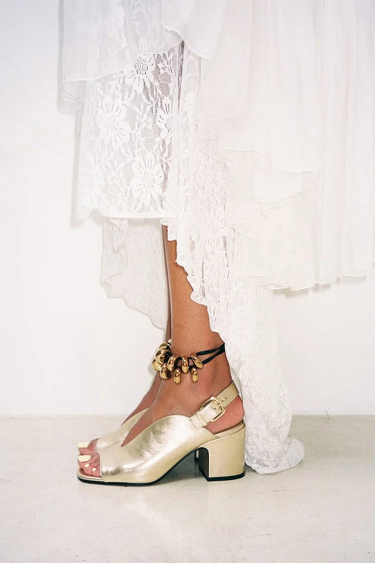 Talons larges slingback peep toe métallisés brillants Or
