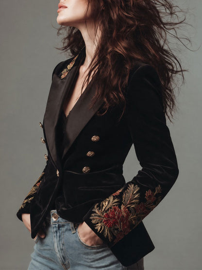 Pierrette | Blazer Ajusté en Velours Brodé à Revers Satinés