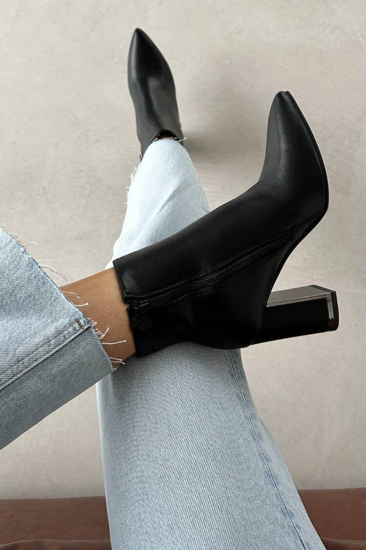 Bottes pointues chunky élégantes en simili cuir