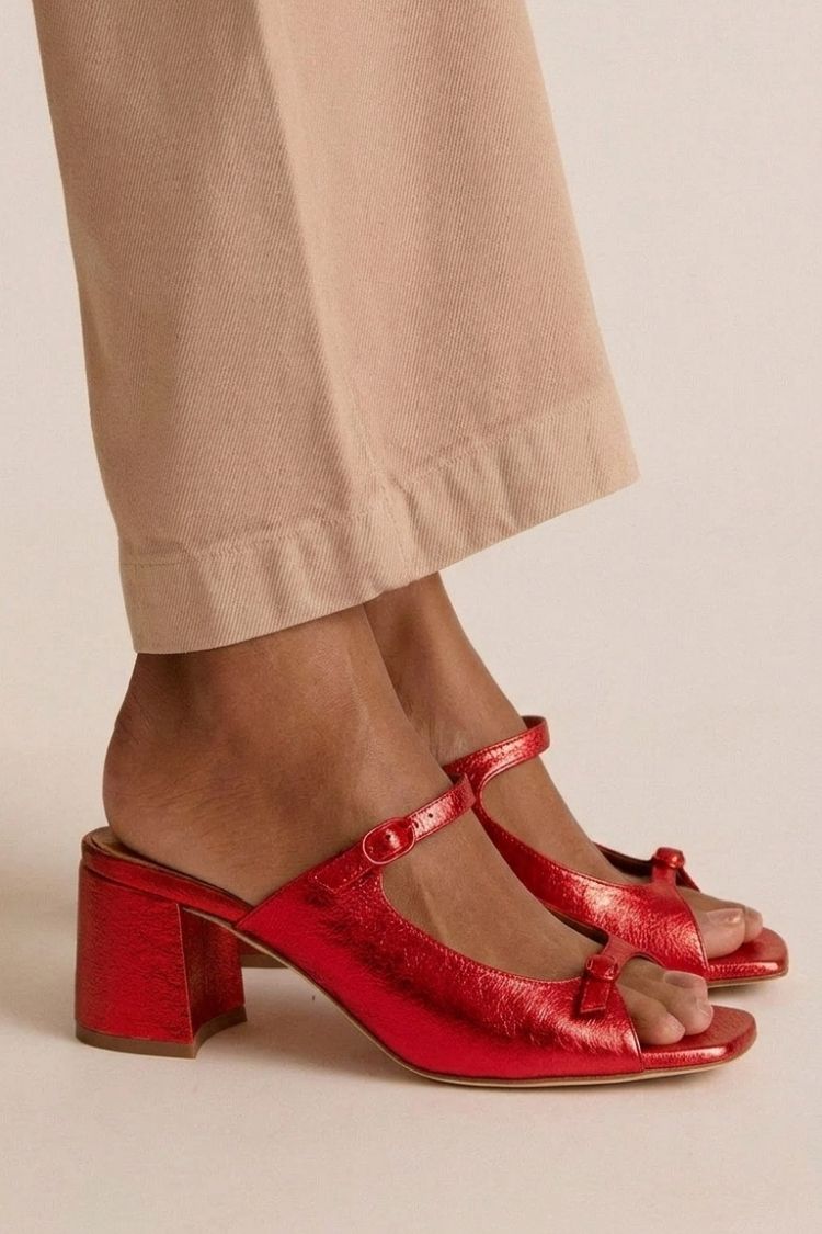 Talons larges slingback à découpes color block Or
