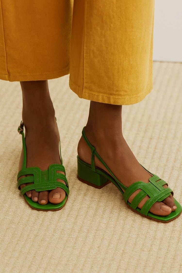Sandales slingback avec brides et talon bloc