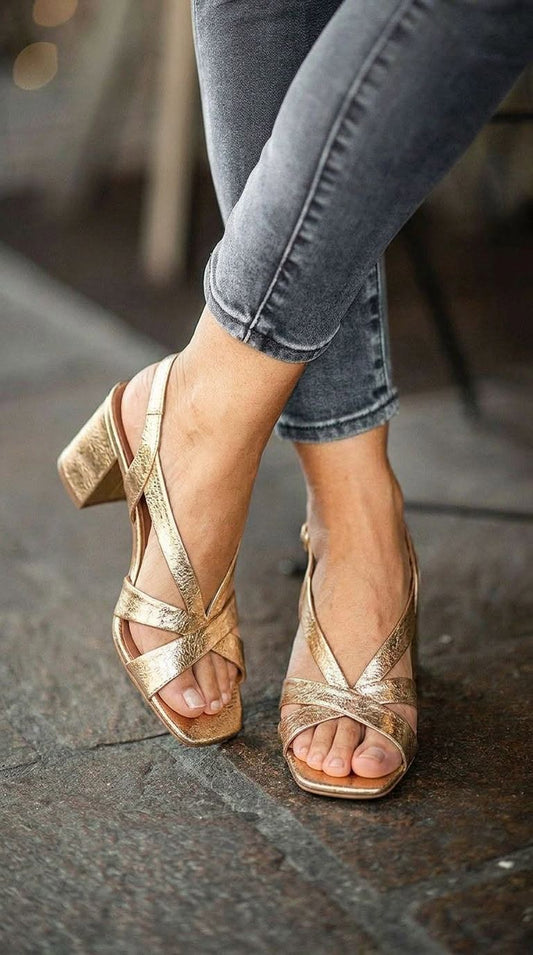 Talons bloc slingback métallisés Or à bout carré