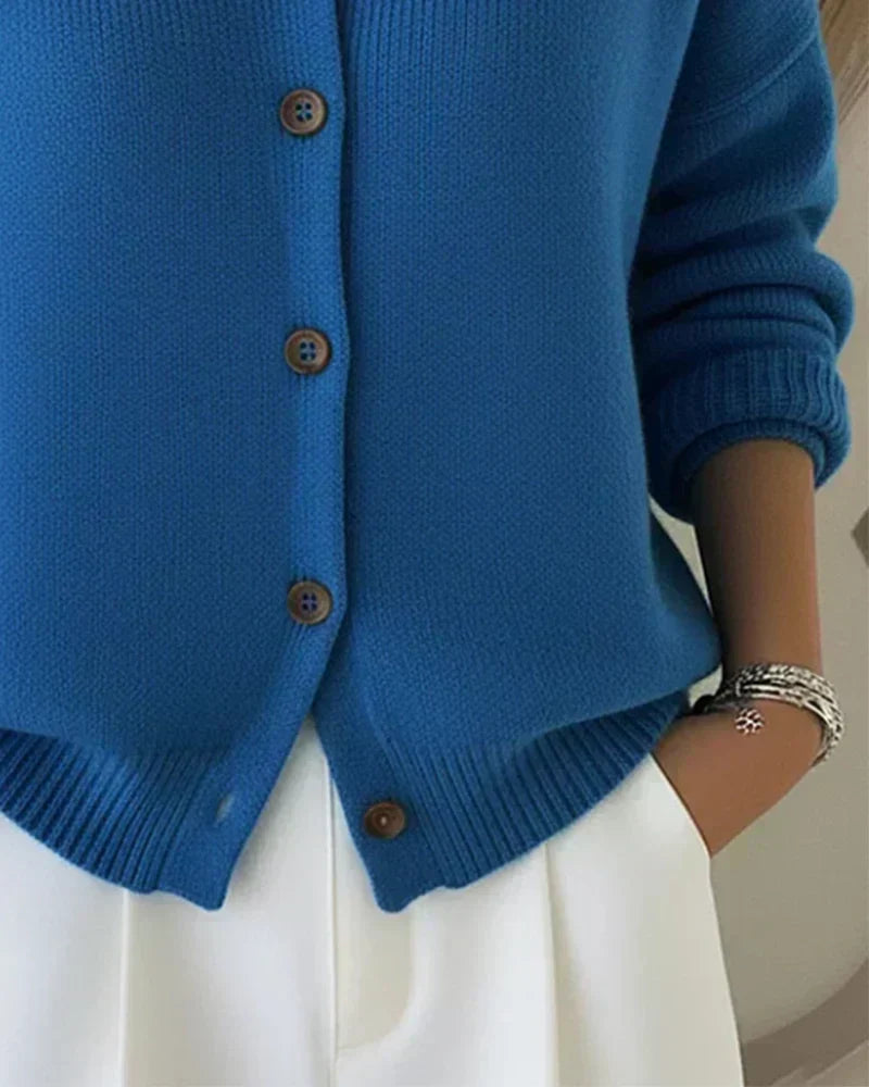 Matilde | Cardigan Bleu à Col et Boutons