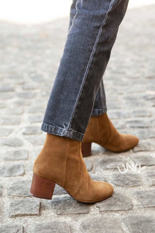 Joséphine | Bottines Camel en Suédine à Talon Bloc
