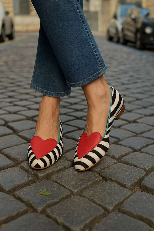 Ballerines pointues décontractées zébrées Rouge avec cœur