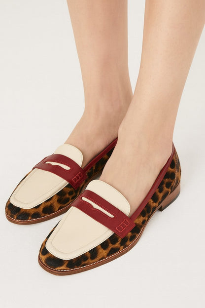 Régine | Mocassins Léopard Pointus à Bride Contrastée