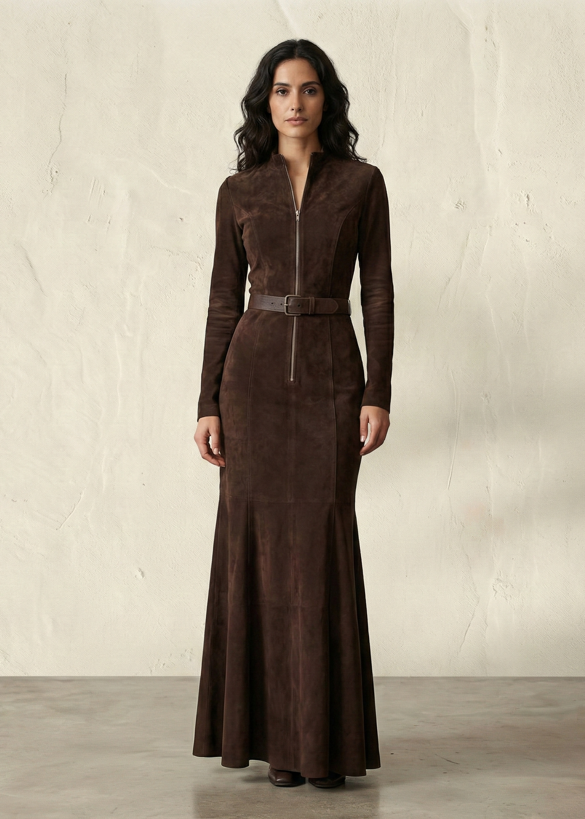 ALESSANDRA | Robe longue marron à ceinture