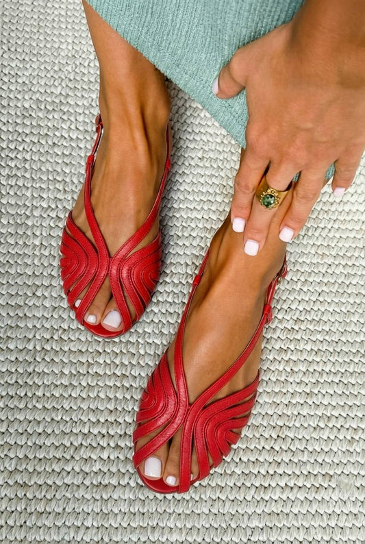 Sandales plates d'été peep toe Rouge style cage en cuir avec brides