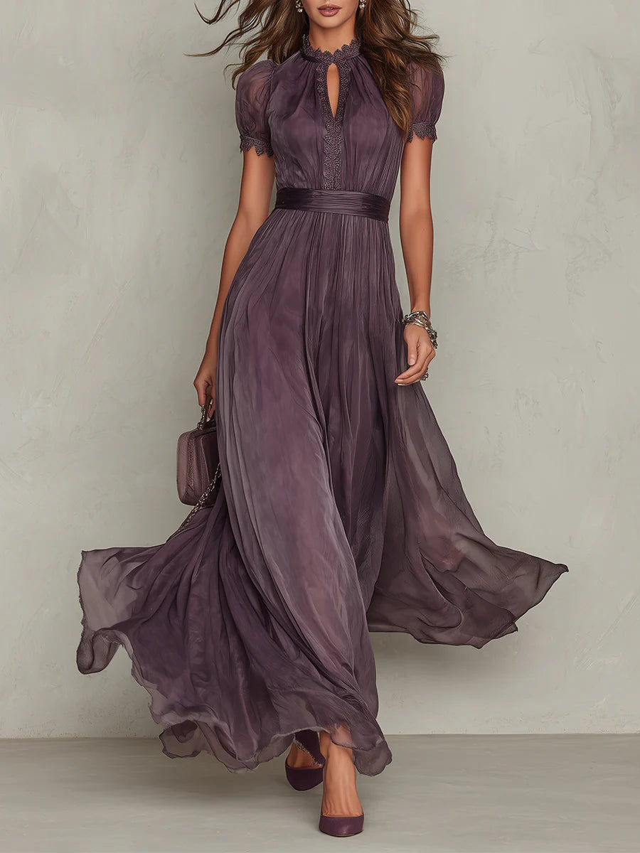 Robe Longue Violette en Mousseline à Encolure Goutte et Bordure en Dentelle