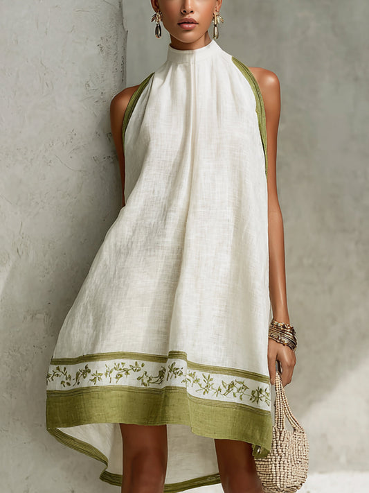 Agathe | Mini Robe Trapèze Sans Manches Blanc et Vert Olive à Fleurs