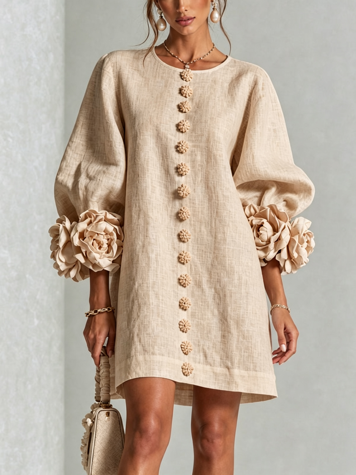 Mini Robe Boutonnée Fleurie à Poignets Rosettes Spectaculaires