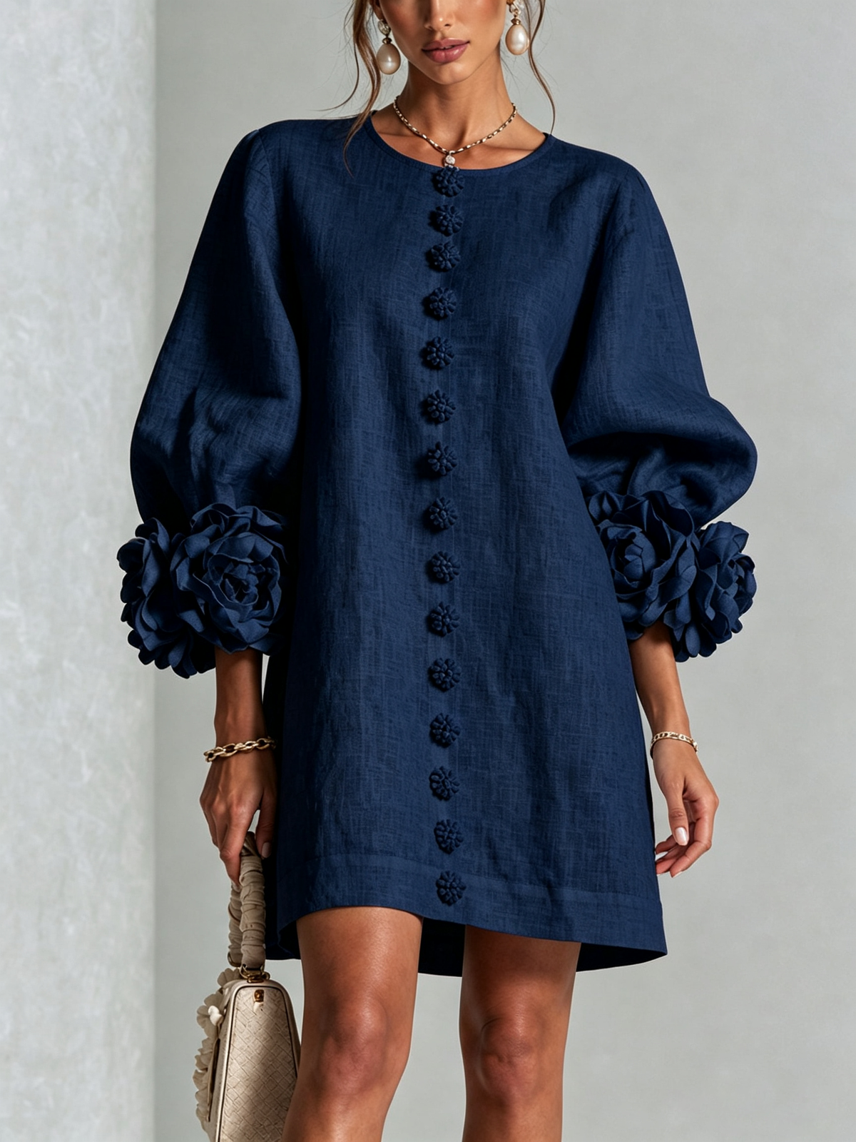 Mini Robe Boutonnée Fleurie à Poignets Rosettes Spectaculaires