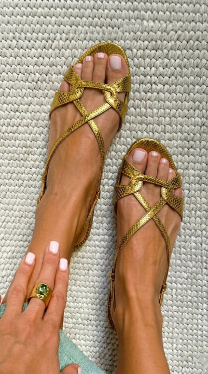 Sandales plates slingback effet serpent Bronze à bout ouvert