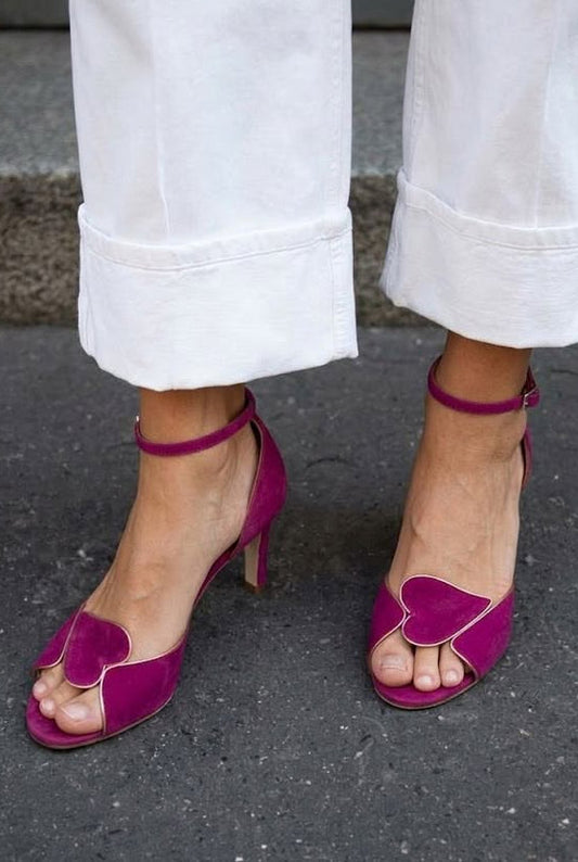 Talons kitten peep toe Magenta avec bride cheville et cœur