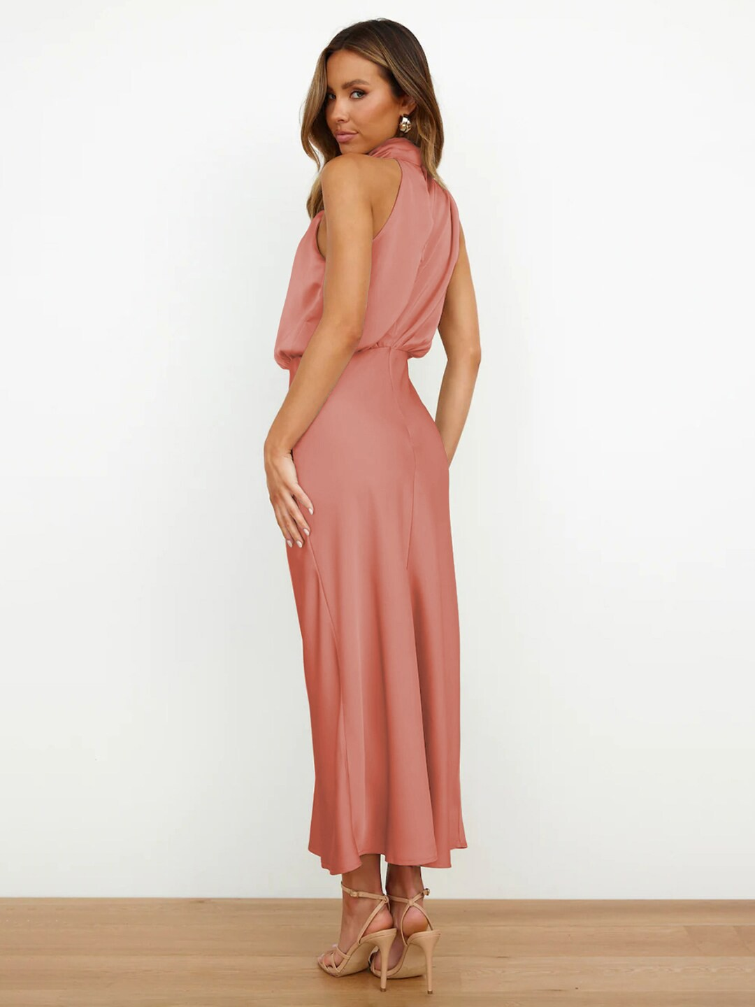 MARIANNA | Robe à encolure américaine