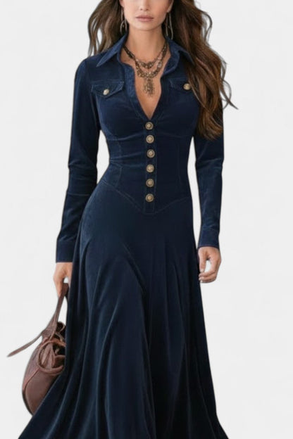 Romy | Robe Longue en Suédine à Boutons et Décolleté Plongeant