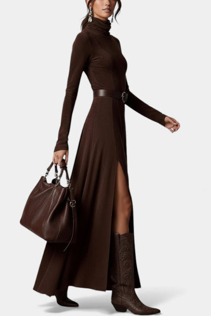 Roselda | Robe Longue à Col Roulé et Fente Élégante