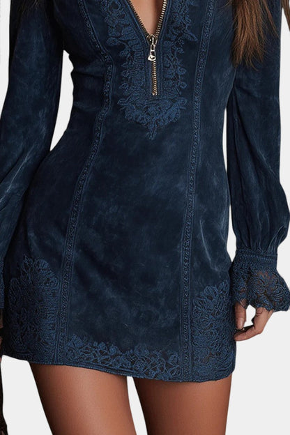 Vivencia | Robe Courte Ajustée à Dentelle Raffinée