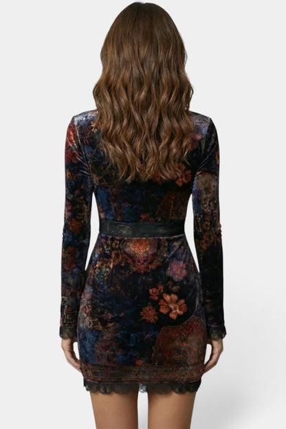 Longuene | Robe Courte en Velours Imprimé Floral et Dentelle